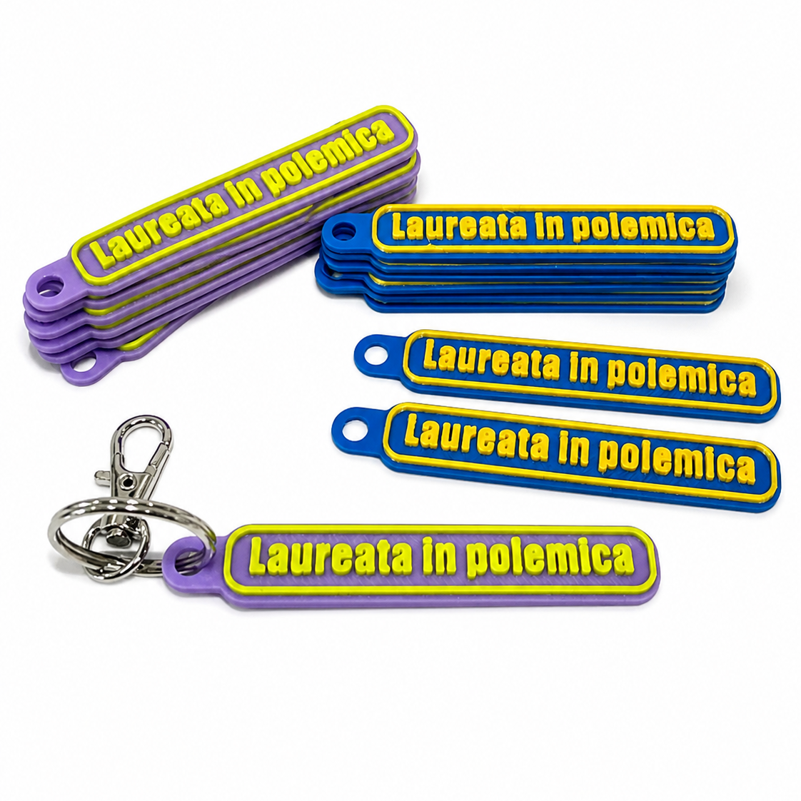 Portachiavi - laureata in polemica